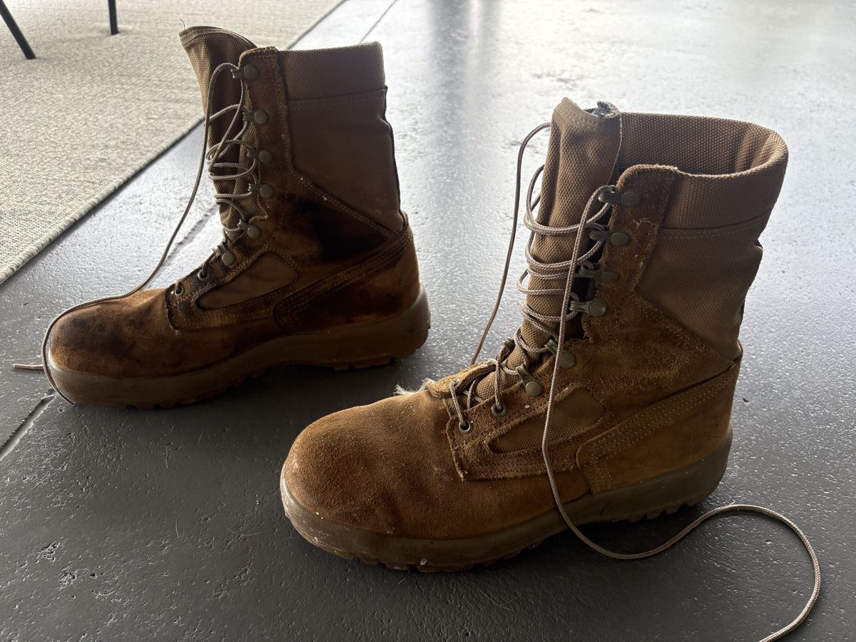 Scarpe da uomo: Original US Marines Kampfstiefel – Usato da Winterthur venduto da sar_cq9b 1