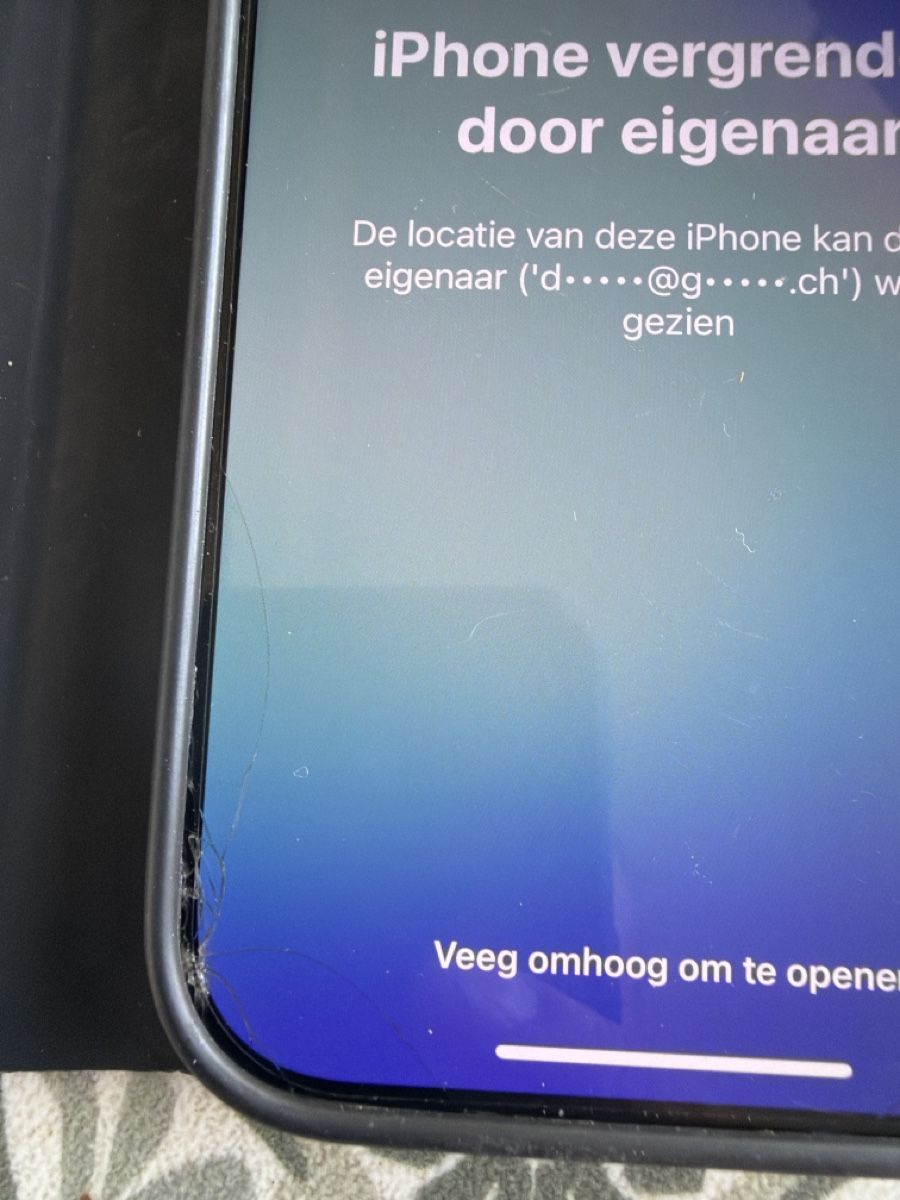 Apple Handys / Smartphones: iPhone 16 Pro – Gebraucht aus Losone von dirkdenise 1