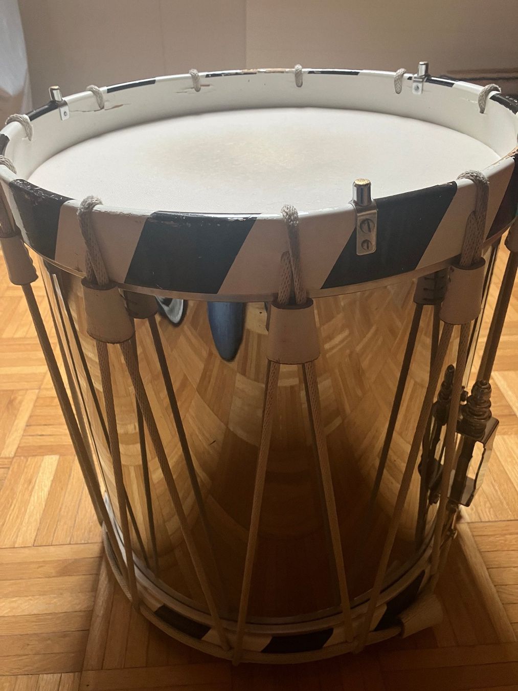 Strumenti musicali: Alutrommel – Usato da Binningen venduto da Domali