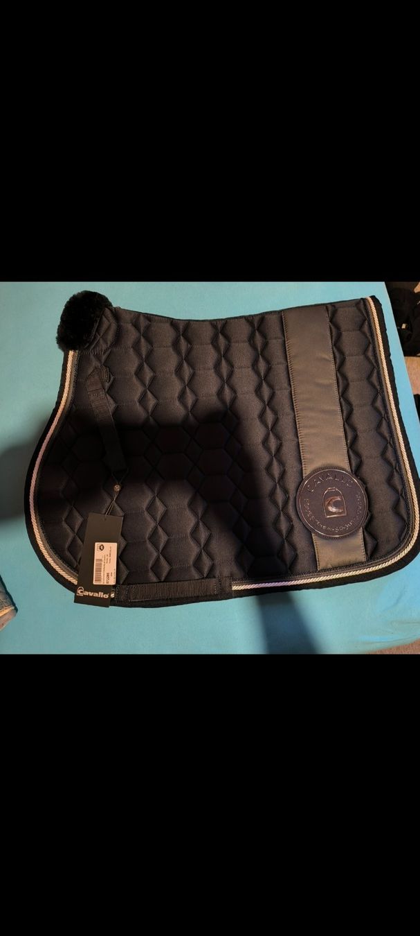 Selles, accessoires: Cavalo schabracke – Neuf avec emballage d'origine à Nürensdorf par firaxis
