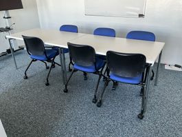 Konferenzraumtisch mit 6 Stühlen