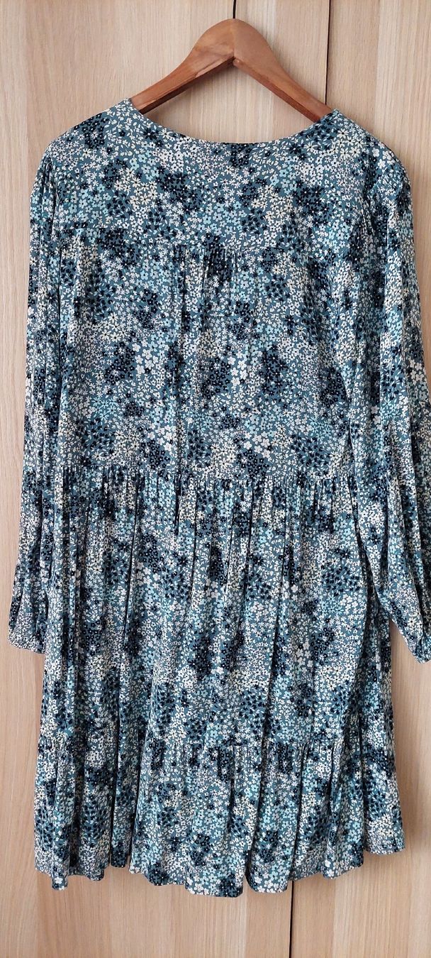 Vestiti: Sommerkleid ca Gr. 42 – Usato da Zürich venduto da Anibas1 1
