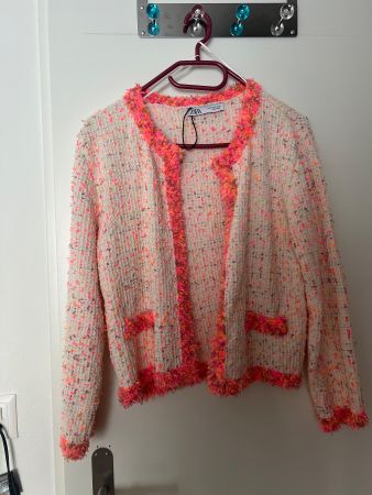 Zara Bouclé Jacke, Gr. M, Top Zustand,