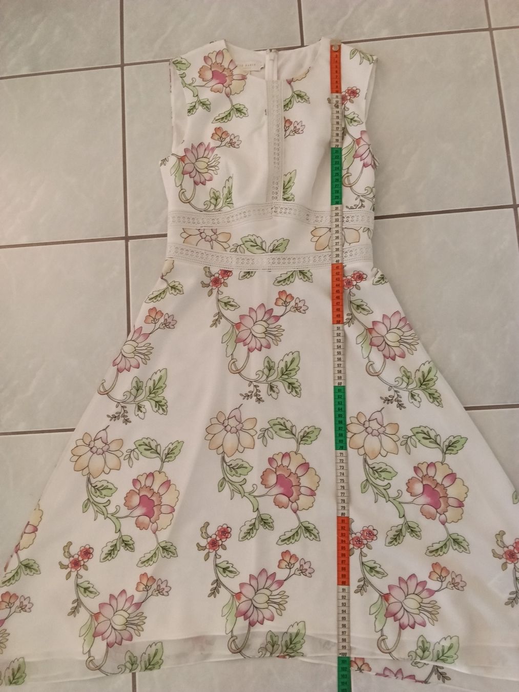 Ted Baker Vestiti: Robe Ted Baker, 1/XS, avec doublure, excellent état, polyest – Usato da Neuchâtel venduto da Virgule50 8