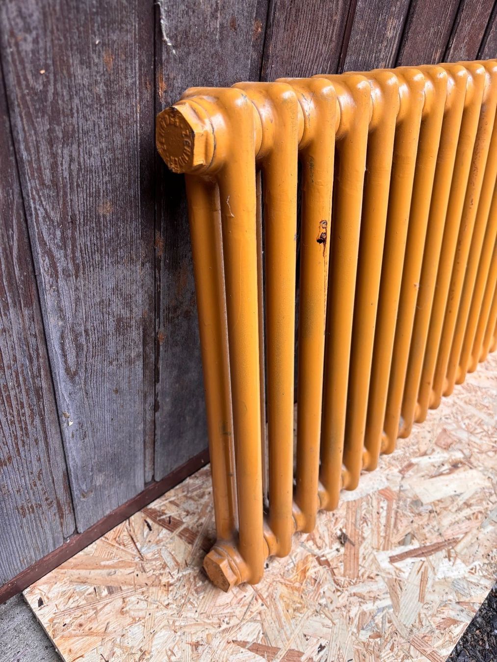 Röhrenradiator / Heizkörper – 98 × 49 × 6 cm – Ockerbraun (D'occasion ...