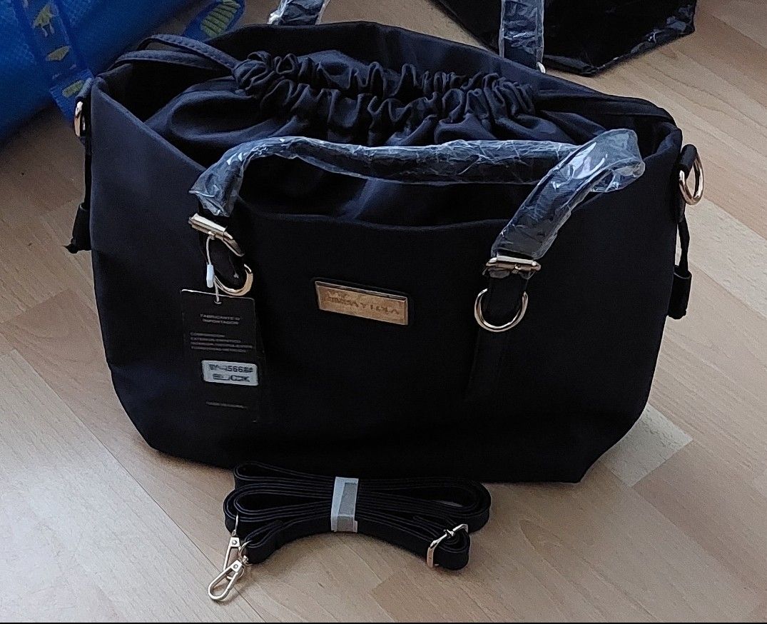 Borse da donna: Tasche – Nuovo (secondo la descrizione) da Wislikofen venduto da Ana.Gomes 2