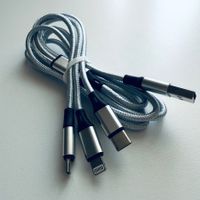 USB-A auf 3in 1 Multi Ladekabel USB-C & Lightning & Micro B
