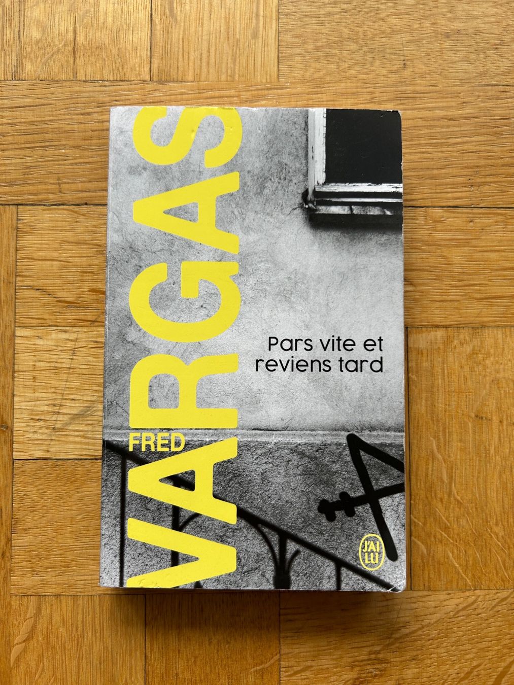 Libri: Pars vite et revient tard de Fred Vargas – Usato da Genève venduto da Sagarmatha