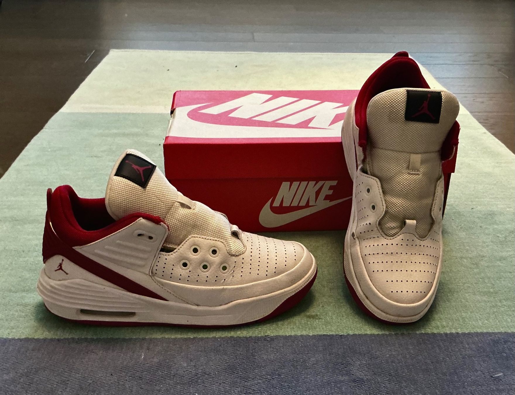 Jordan Scarpe da uomo: Jordan 5 Max Aura EU 39 – Usato da Ossingen venduto da lemaju