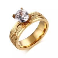 Women ring gold with zircon