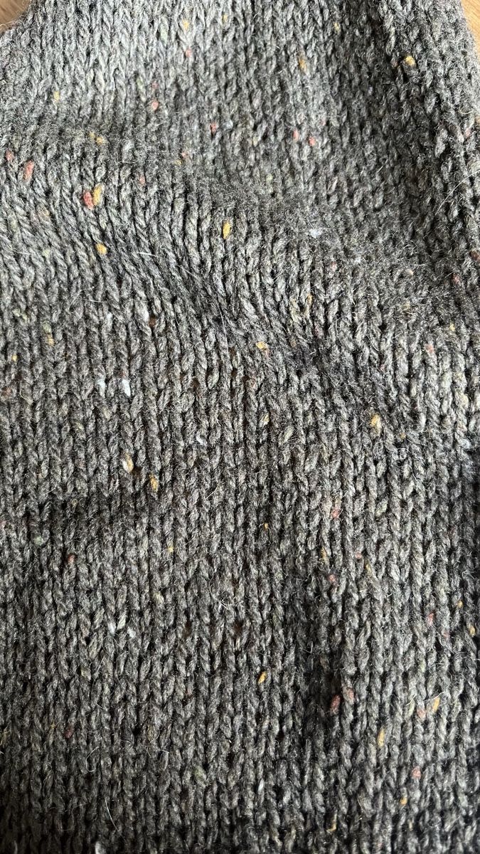 Foulard & Sciarpe: Schal mit Totenkopfmuster – Usato da Zürich venduto da vhaav1510 3