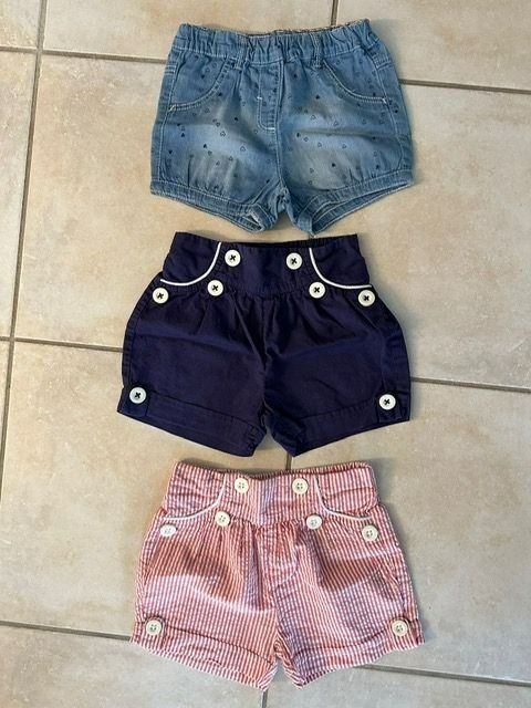 Lotti & Set di vestiti: 9 teiliges Mädchenkleiderset Gr. 92 – Usato da Eschenbach SG venduto da Grummelzwerg 4