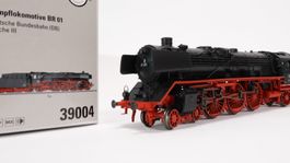 c4 Märklin 39004 DB BR 01 Dampflok / mfx / Sound