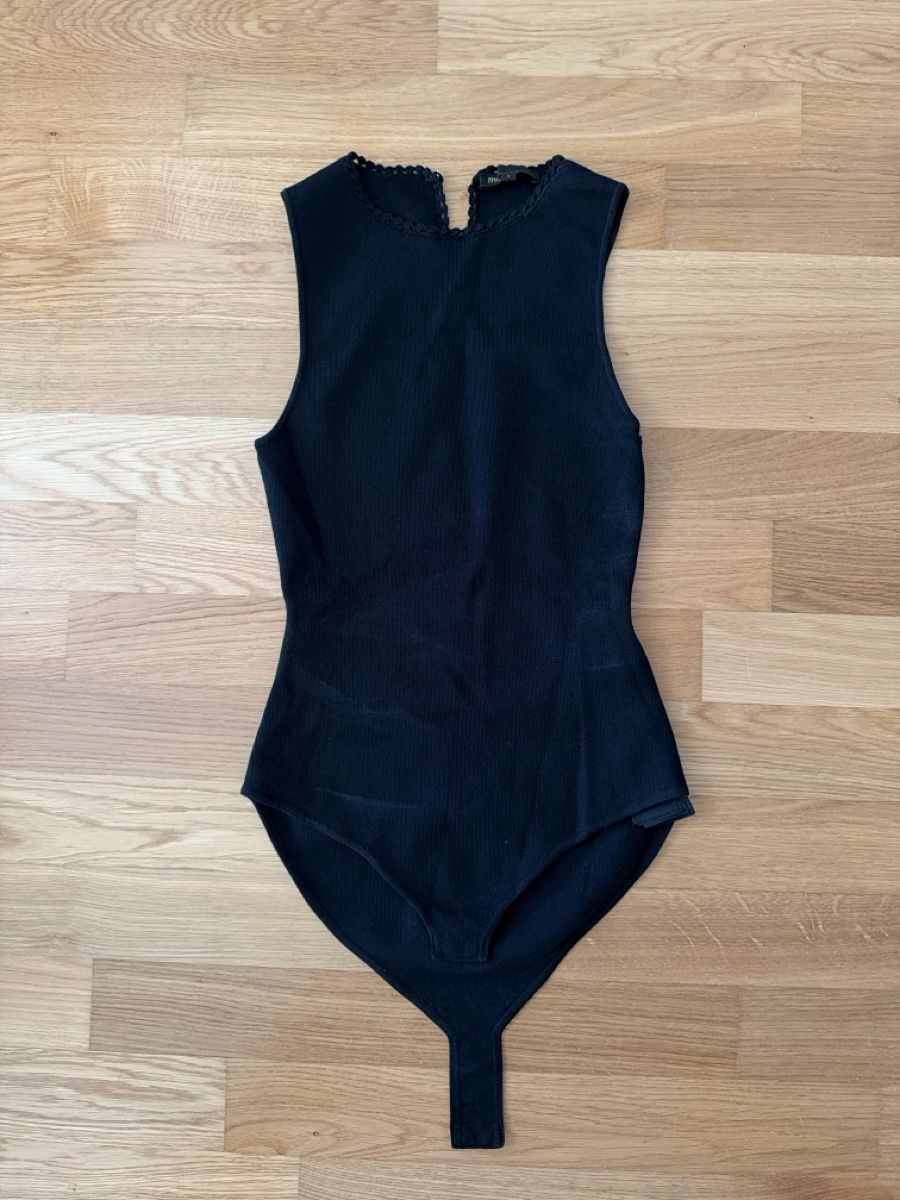 Maje Top: MAJE Body schwarz  – Nuovo (secondo la descrizione) da Dübendorf venduto da lom_z5kz 1