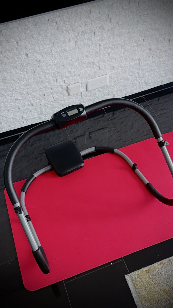 Hometrainer: Bauchmuskeltrainer  – Nuovo (secondo la descrizione) da Geuensee venduto da Canon0