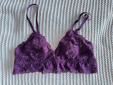 Brassière dentelle violette