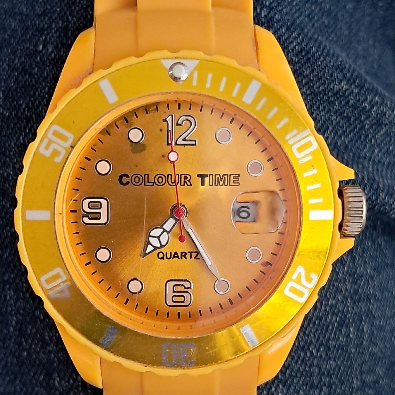 Orologi: montre dame jaune – Nuovo (secondo la descrizione) da Prévondavaux venduto da ama_lwd6