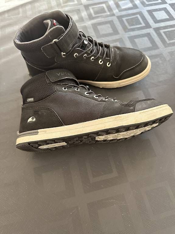 Viking Scarpe da uomo: Stivaletti Viking Gore-Tex nr 39 – Usato da Claro venduto da fru_fn7k 1