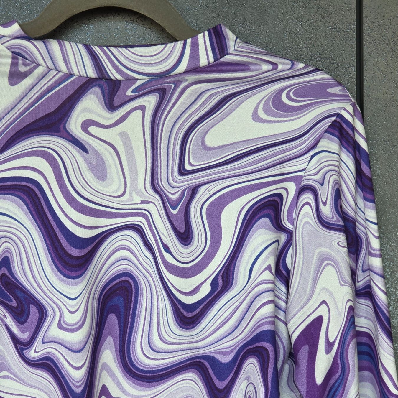 Tops: 🐸 CROP TOP PULLOVER MARMOR – Neu (gemäss Beschreibung) aus Môtier (Vully) von Frogs 1