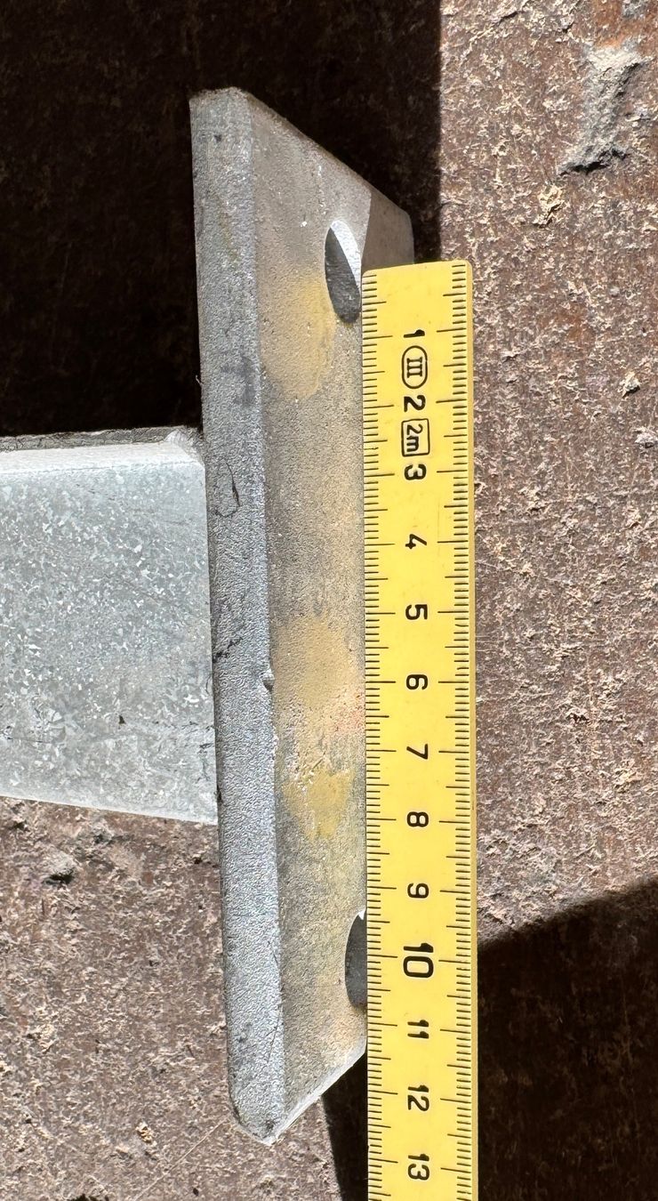 Scaffali: 5 Metall Konsolen – Usato da Schaffhausen venduto da ROCAMECANICA 4