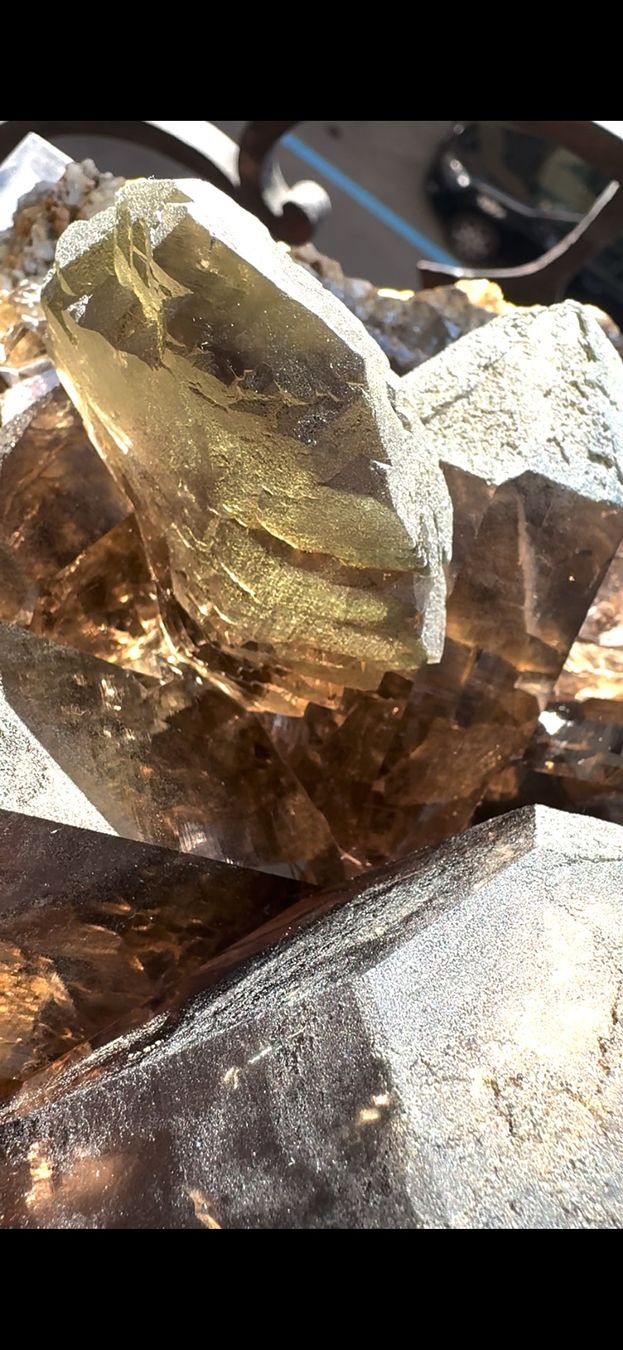 Minerali & Pietre curative: Smoky Swiss Gwindel Chlorite – Usato da Genève venduto da qua_q7kb 3