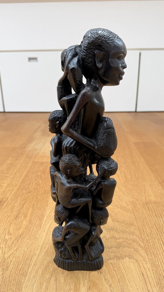 Skulpturen & Statuen: Totem africain en bois noir sculptées à la main – Gebraucht aus Muri b. Bern von ptr_wb85 2