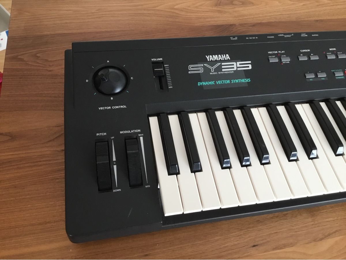 Yamaha Musikinstrumente: Yamaha SY 35 – Gebraucht aus St. Gallen von roli808 1