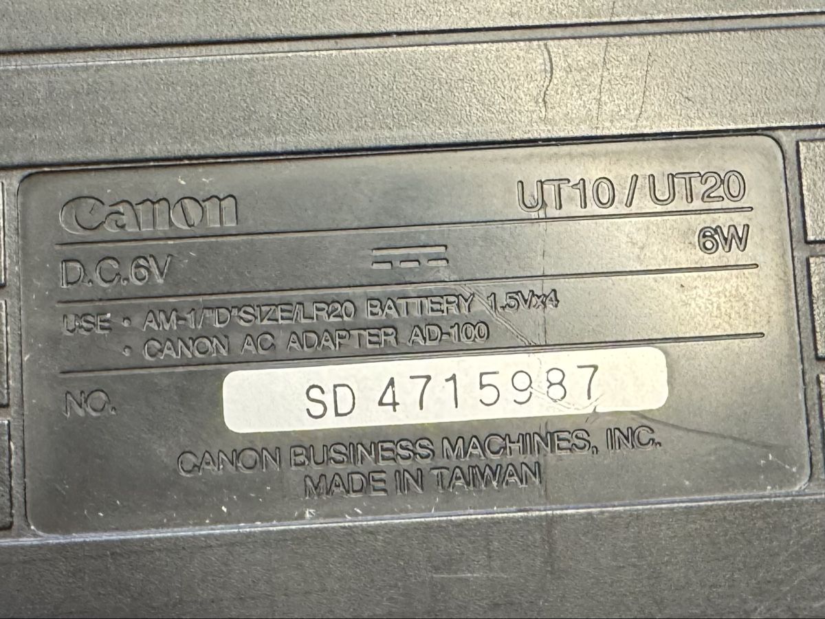 Canon Macchine da scrivere: Klassische Canon Typestar 10-II - Schreibmaschine – Difettoso da Greppen venduto da Glaus83 2