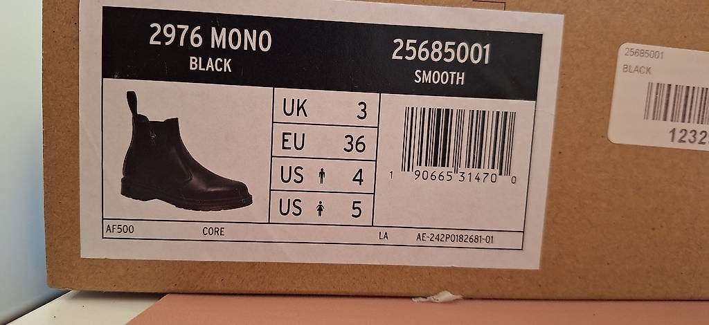 Chaussures hommes: Dr. Martens – D'occasion à Gorduno par eli_7zxv