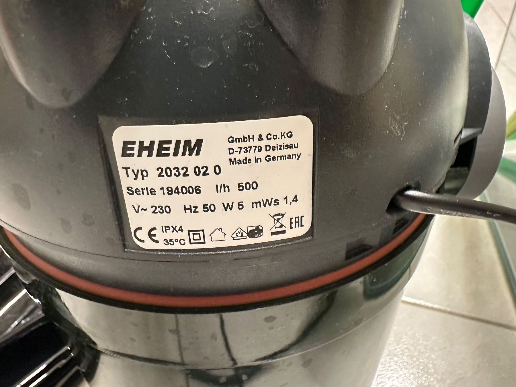Dennerle Acquari: Dennerle NanoCube Aquarium 60 L gebraucht – Usato da Schnottwil venduto da Burgerking 3