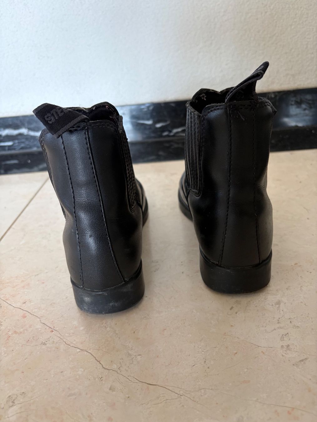 Damenschuhe: Reit-Zugstiefelette STEEDS, Gr. 37, schwarz – Gebraucht aus Uesslingen von roja02 6