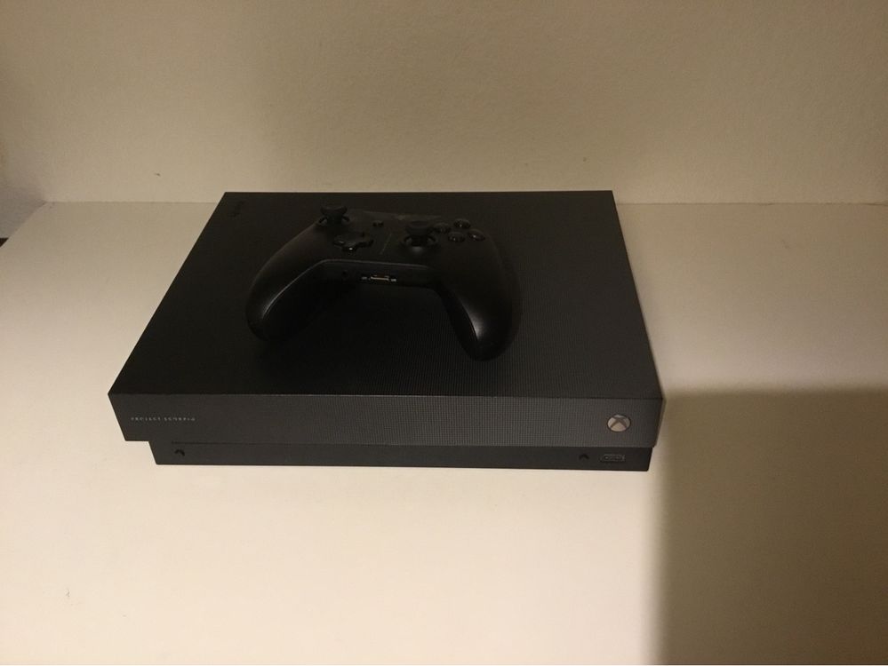 Console MICROSOFT Xbox One X Scorpio Project Noir 1 To + 1