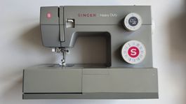 Singer Nähmaschine Heavy Duty guter Zustand