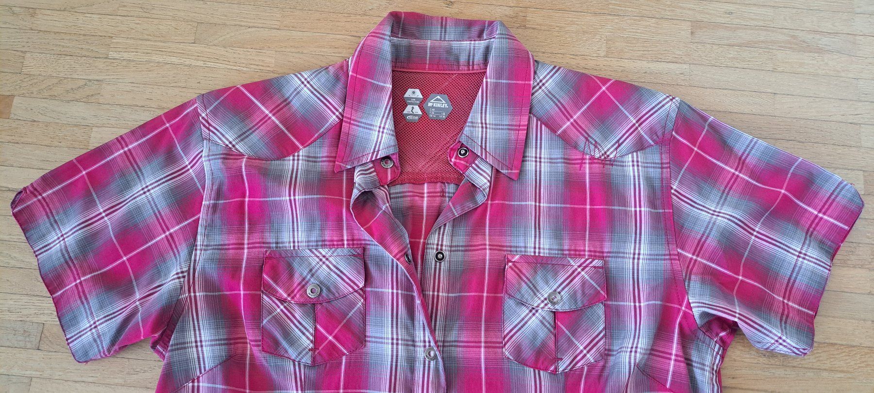 Blusen: Belle chemise casual – Neu (gemäss Beschreibung) aus Le Mont-sur-Lausanne von olatiu 1