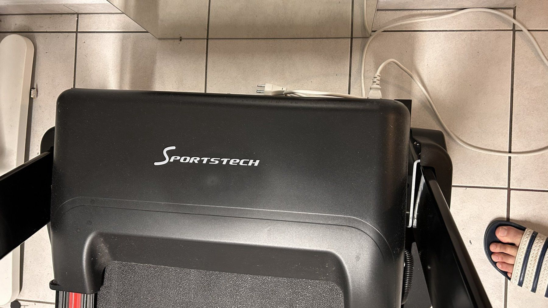 Vélos d'appartement: Sportstech F37 Laufband – D'occasion à Zell ZH par Chasis0 1