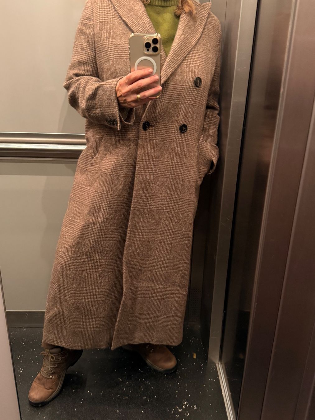 Max Mara Cappotti: MaxMara Weekend Mantel – Usato da Allschwil venduto da Frida015