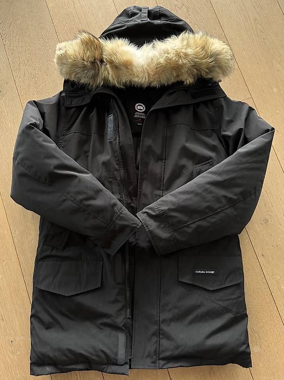 Canada Goose Jacken: Canada Goose Parka Herren – Neu (gemäss Beschreibung) aus Hünibach von sas_gj7r