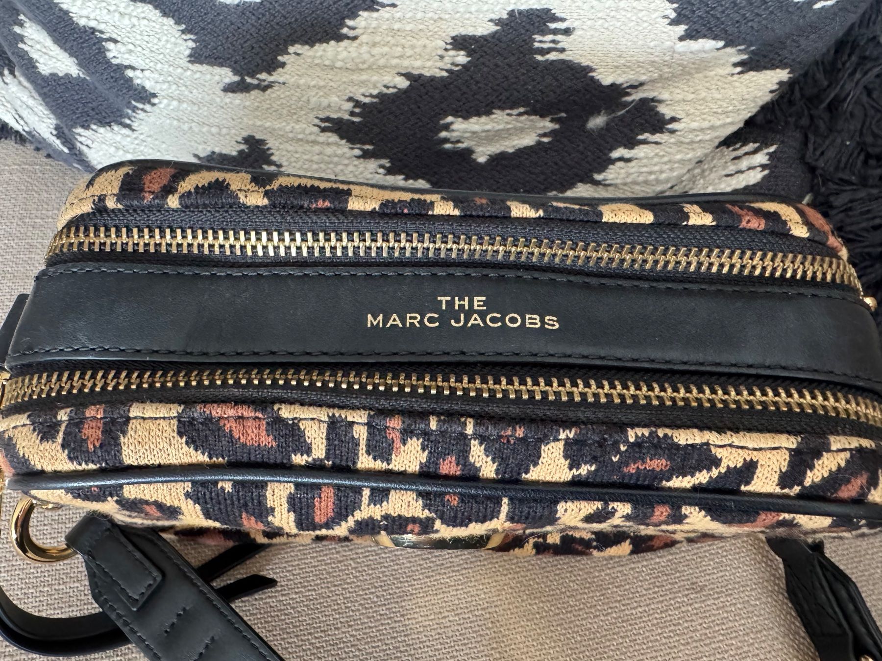 Marc Jacobs Borse da donna: MARC JACOBS The Softshot Small Leopard Print Crossbody – Usato da Schlieren venduto da mel_sn7c 1