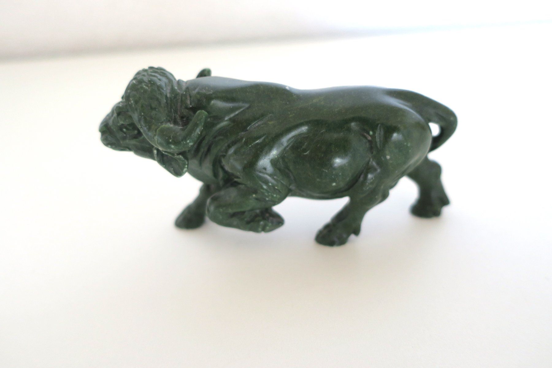 Statuette: Grosse Verdit Figur Büffel Halbedelstein – Usato da Staad SG venduto da 4bu4 4