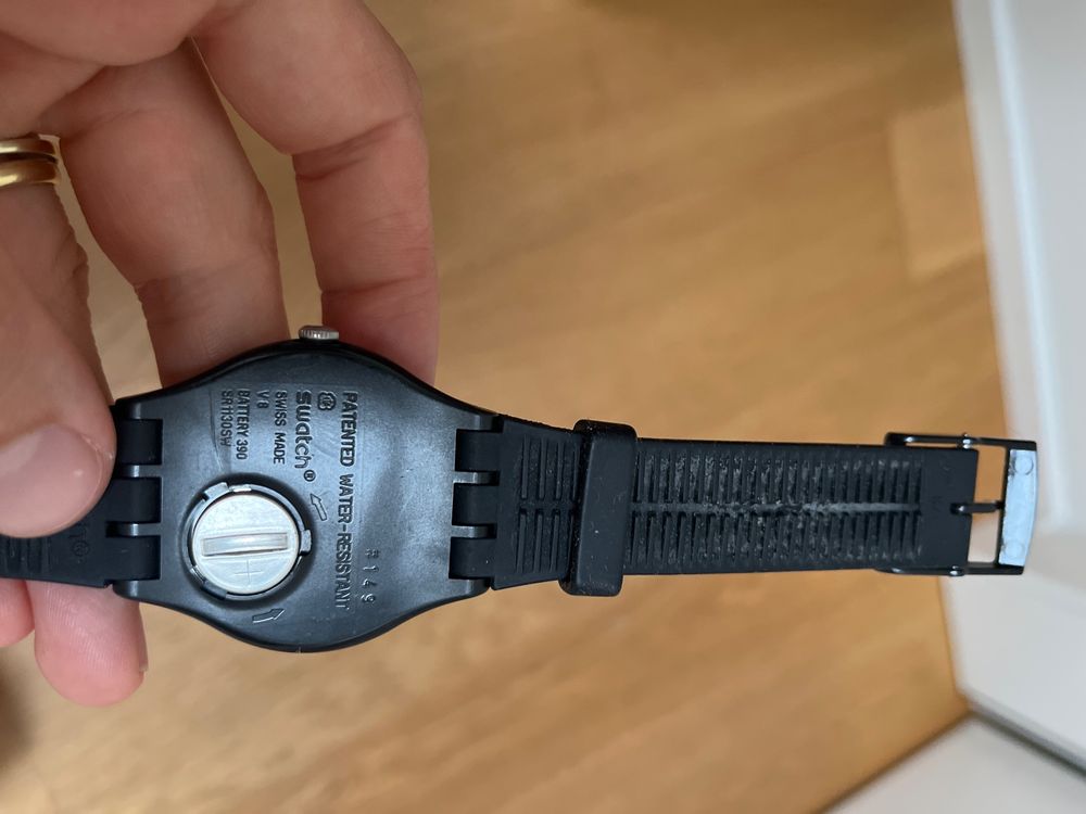 Swatch Uhr schwarz, ca 2 x getragen 3