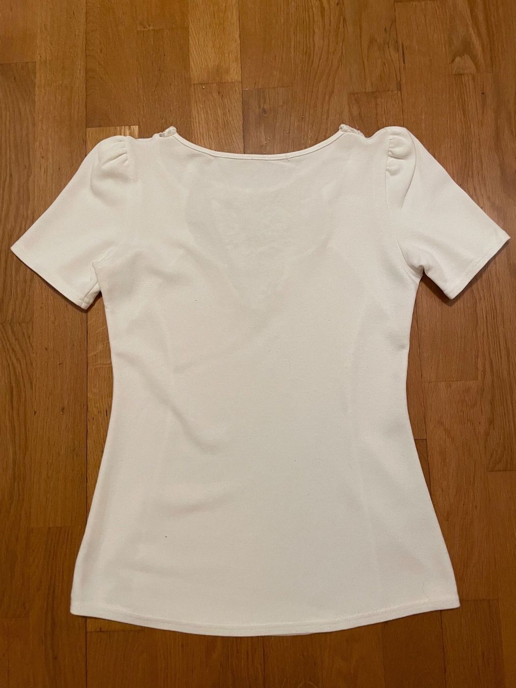 Mango T-shirt: Top mit Spitze von Mango in Grösse XS. – Usato da Adliswil venduto da StephanieAnnina 2