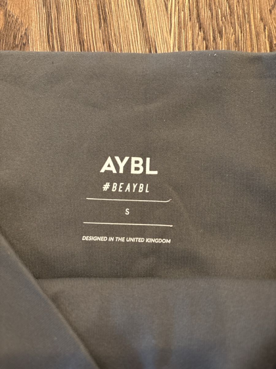 Aybl Leggings: AYBL Leggings grau S  – D'occasion à Bern par tamwoe 2