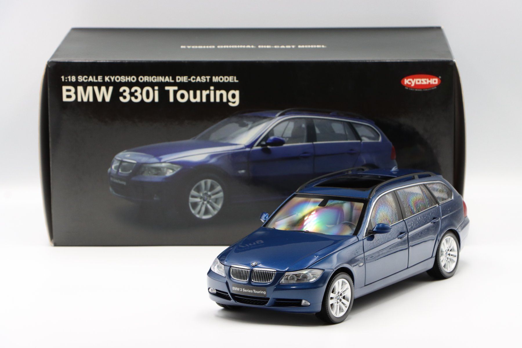 京商Kyosho BMW 330i Touring 1:18スケール BMW 330i E91 Touring SW 2005 1:18 Kyosho (Neu und originalverpackt
