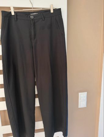 Schicke, schwarze Hose von Nile S+
