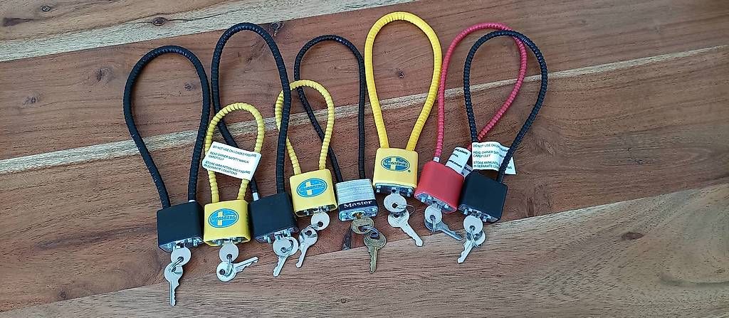 Lucchetti: Cadenas de securité – Usato da Le Noirmont venduto da jer_jzh5