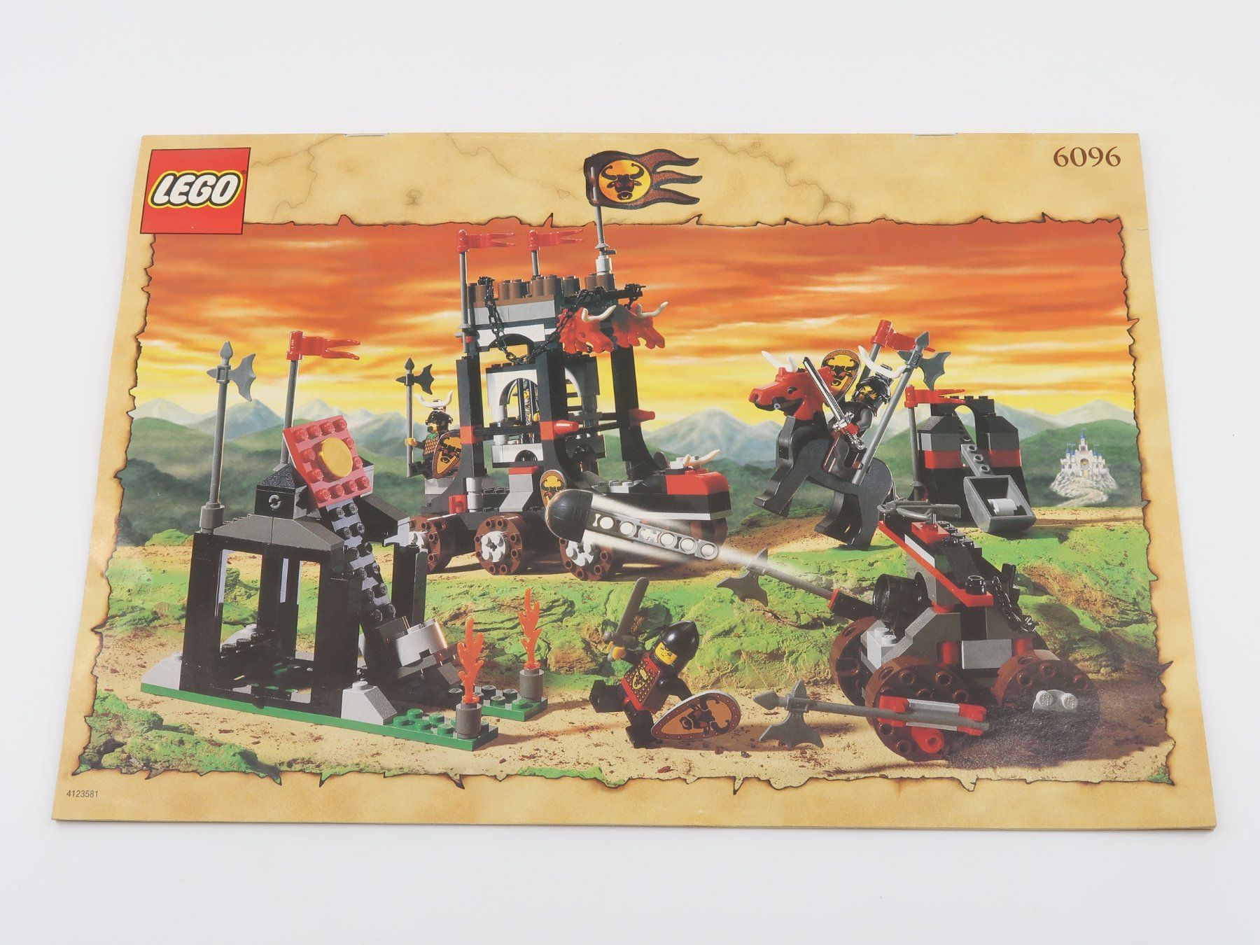 Lego Giocattoli: Anleitung zu Lego Castle 6096 Bull's Attack – Usato da Oberwil b. Büren venduto da nih_qt5f