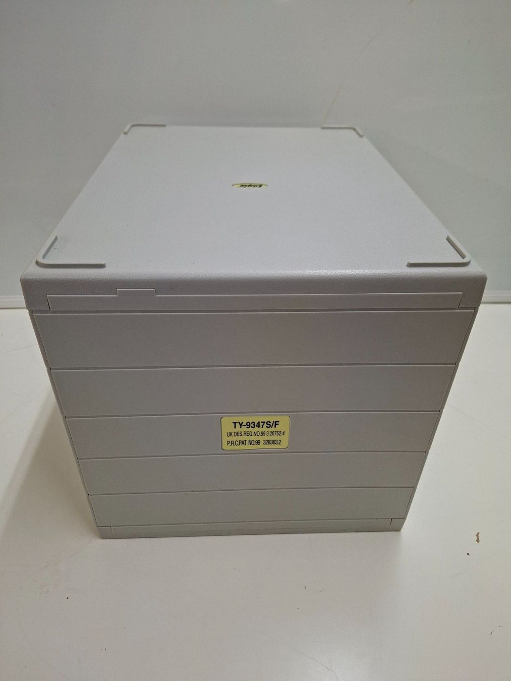 Sistemi di archiviazione: Büro Organisation Schubladenbox Grau – Usato da Wettingen venduto da Wendemarket 2