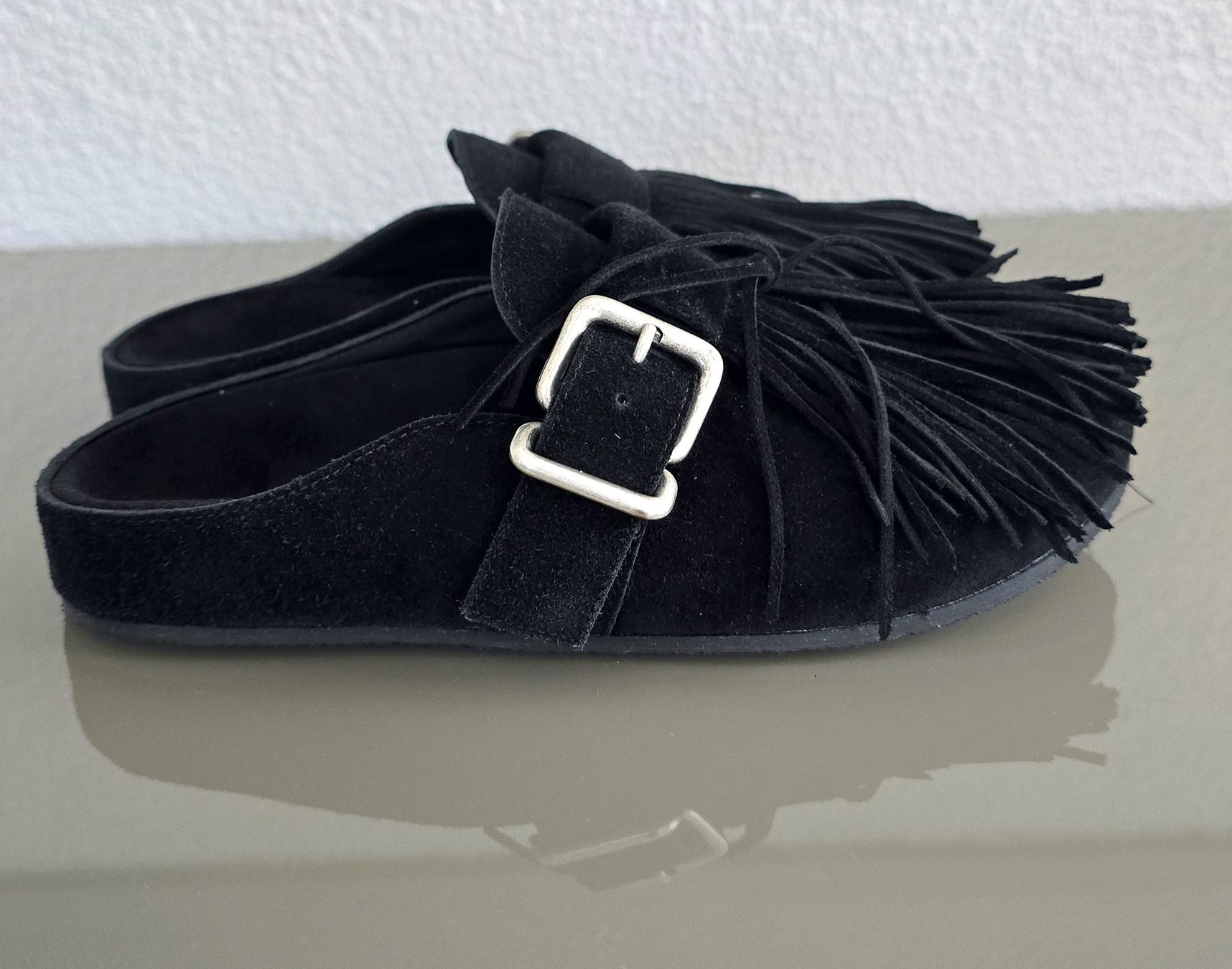 Vic Matié Damenschuhe: Mules schwarz Wildleder VicMatie 37 – Neu und originalverpackt aus Untereggen von cla_kb2w