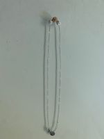 Collier d'été élégant avec des perles brillantes, neuf!