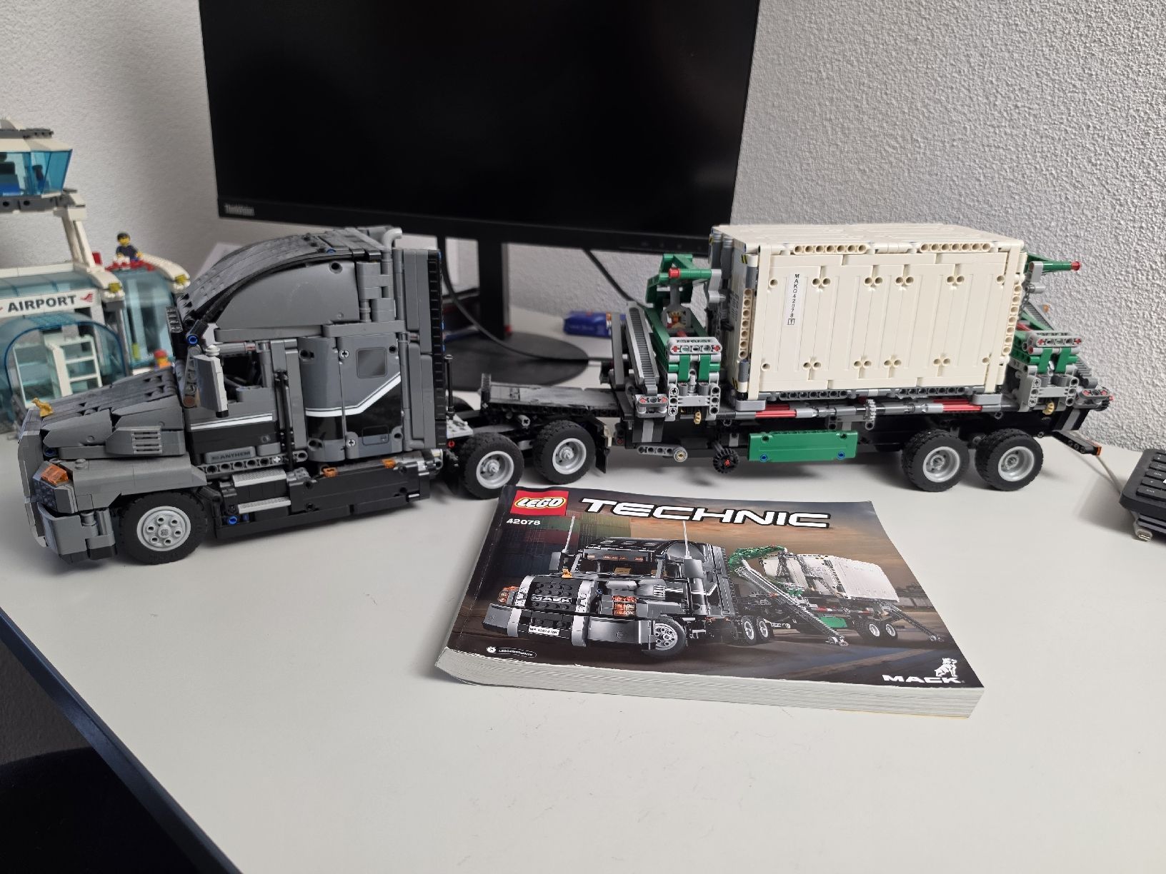 Lego Jeux de construction: Lego Technic 42078 Mack Anthem – D'occasion à Fischbach LU par Micra3